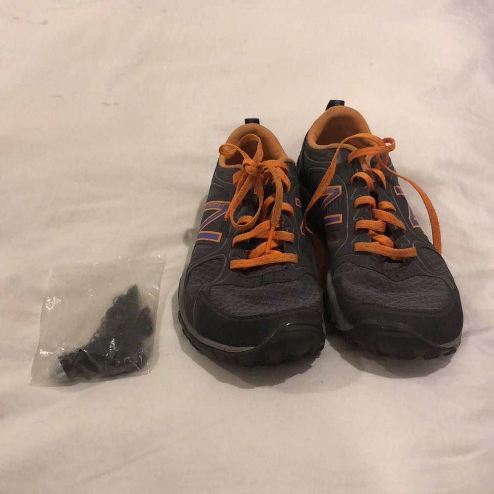 Spike Running Sneakers with Spikes